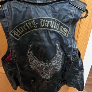 Harley Davidson NWT womens vest 98035-18vw size medium